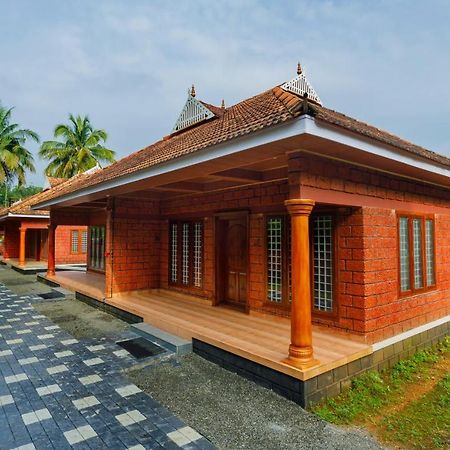Carmel Tourism Village Kotamangalam Экстерьер фото